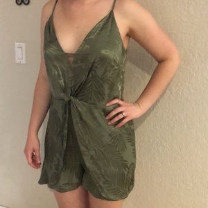Cute sage green romper by Guess! Silky material